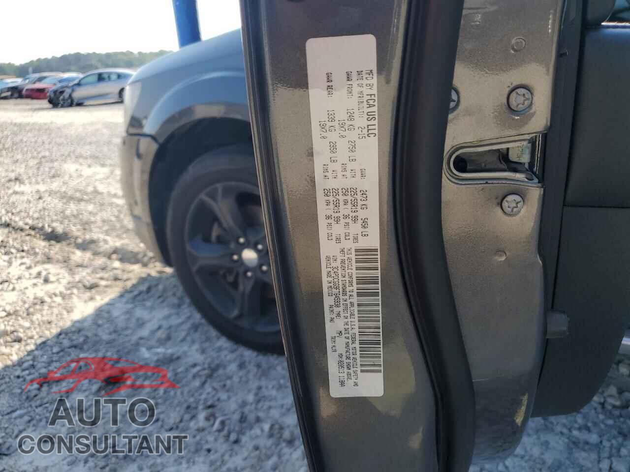 DODGE JOURNEY 2015 - 3C4PDCGG9FT645930