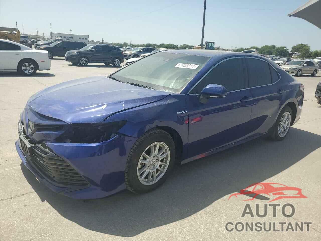 TOYOTA CAMRY 2018 - 4T1B31HK0JU500046