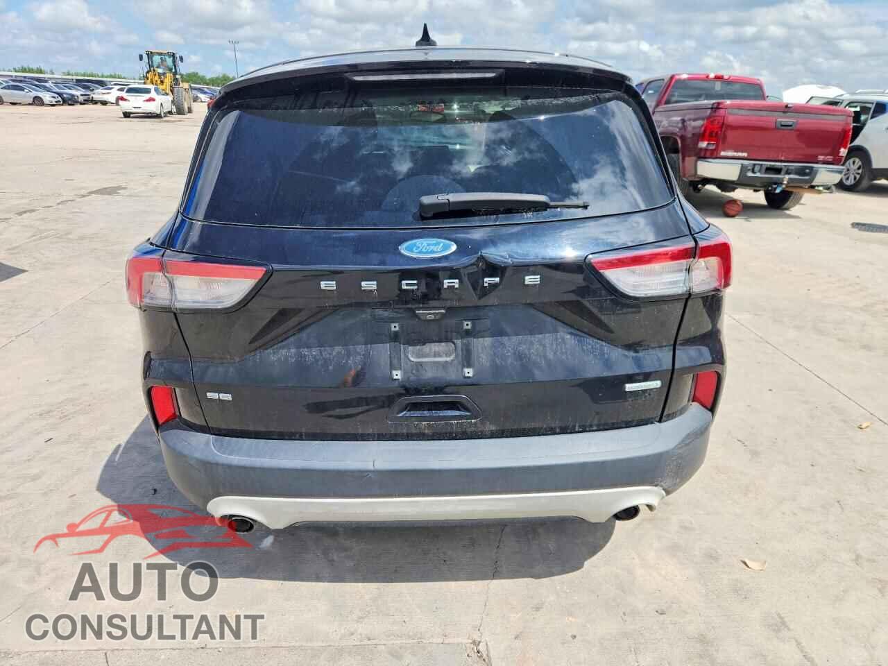 FORD ESCAPE 2020 - 1FMCU0G67LUA10108