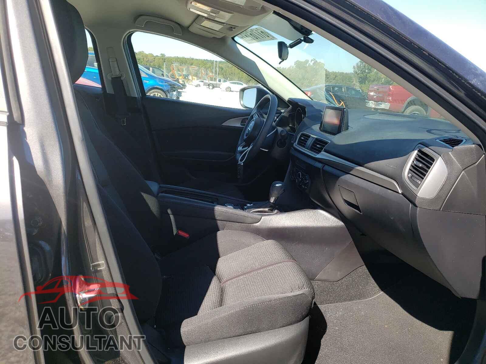 MAZDA 3 2017 - 3MZBN1U76HM126800