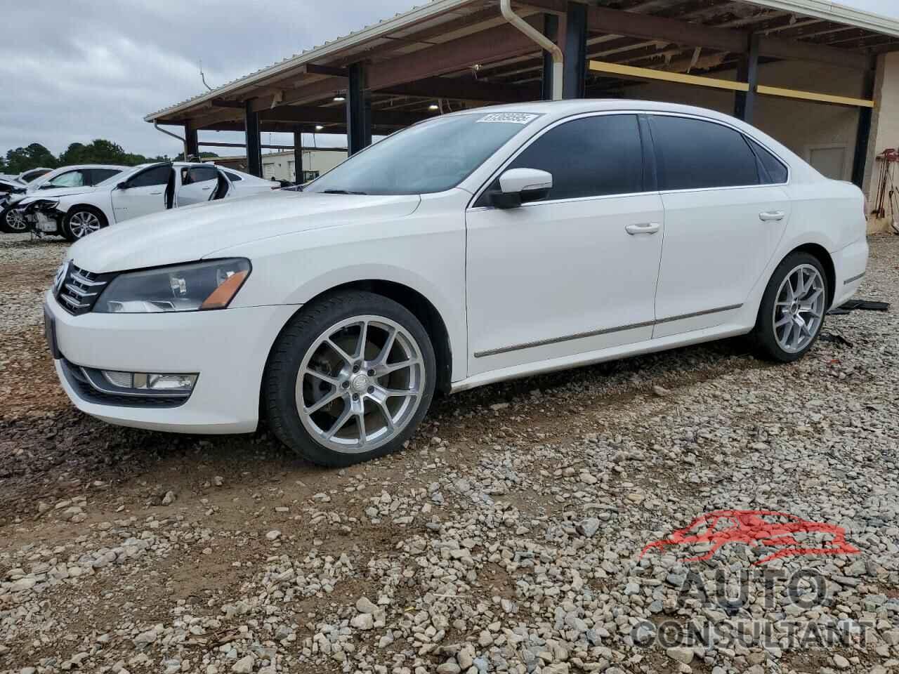 VOLKSWAGEN PASSAT 2014 - 1VWCN7A33EC109183