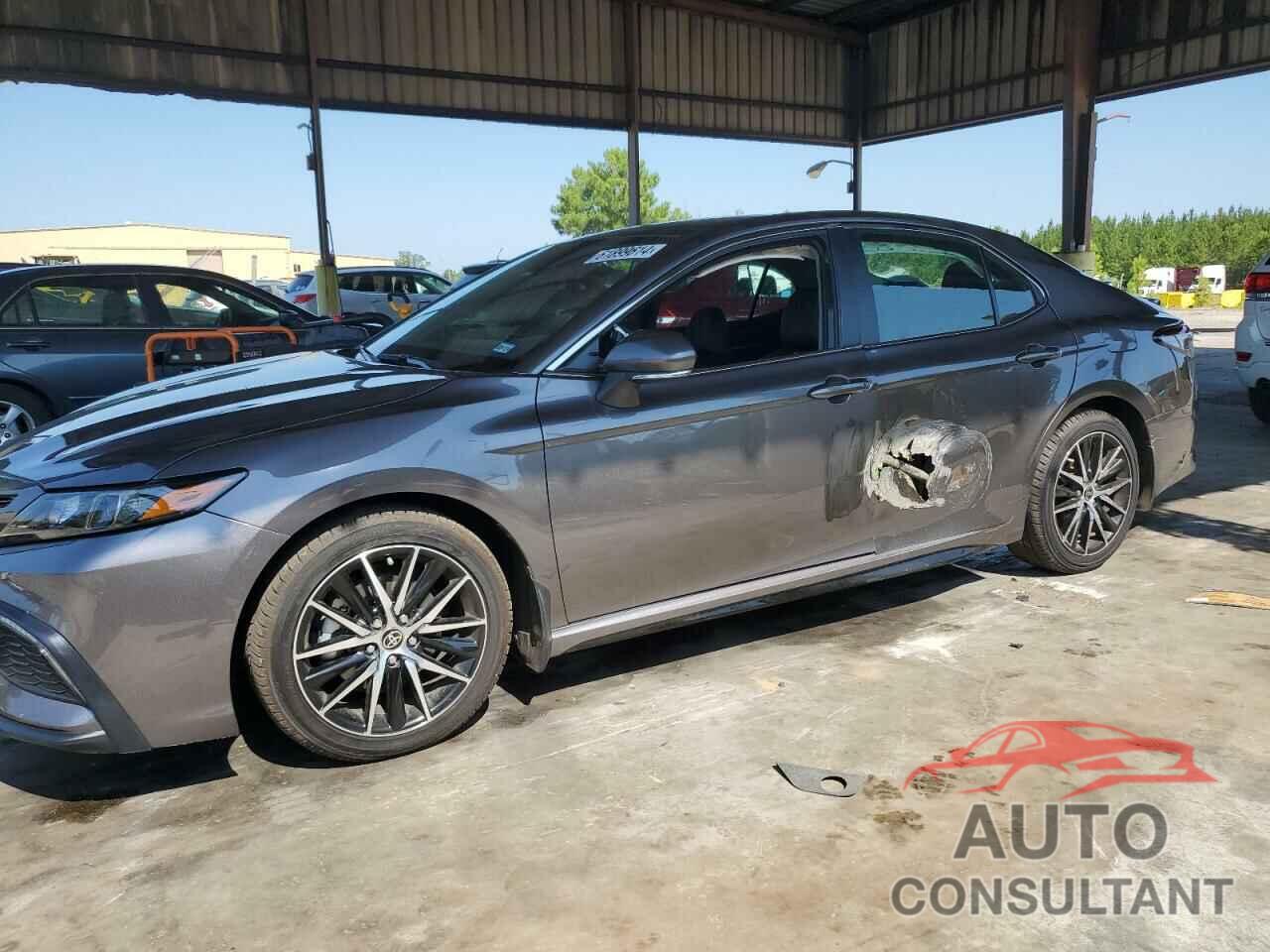 TOYOTA CAMRY 2022 - 4T1G11AK1NU714328