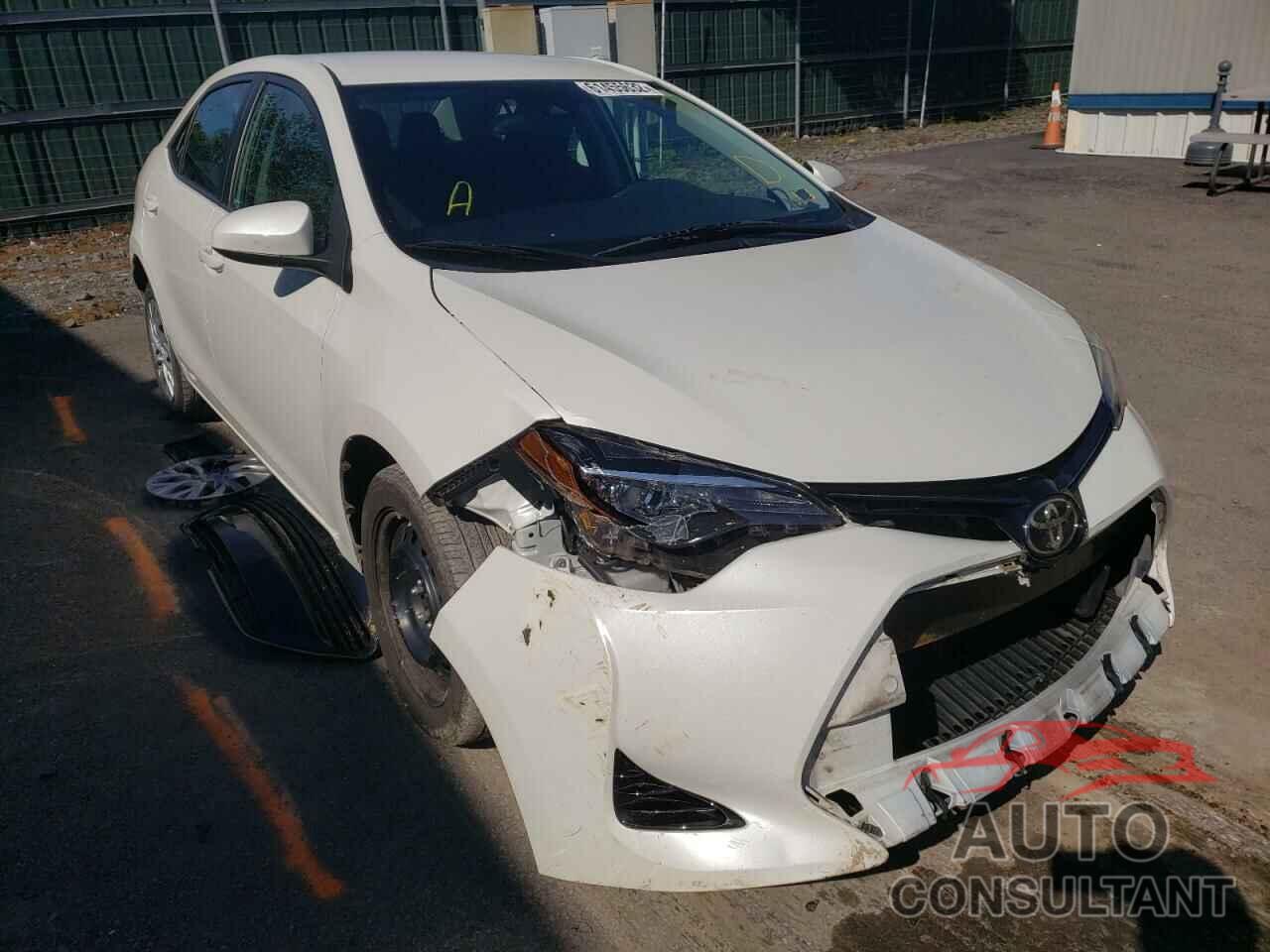 TOYOTA COROLLA 2018 - 5YFBURHE7JP797095