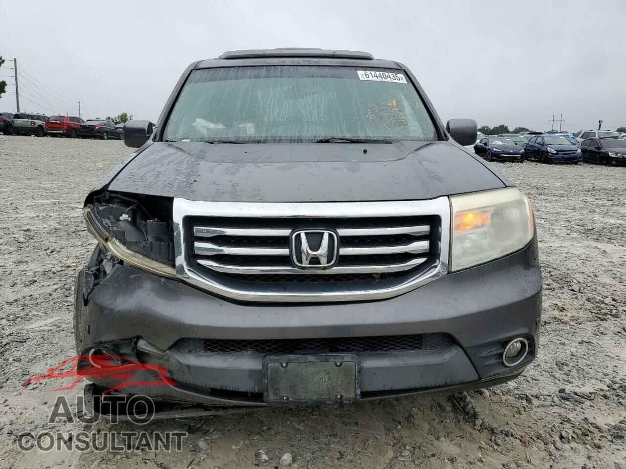HONDA PILOT 2014 - 5FNYF4H98EB052111