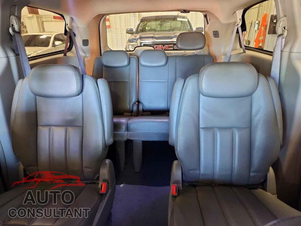 DODGE CARAVAN 2010 - 2D4RN5DX3AR124853
