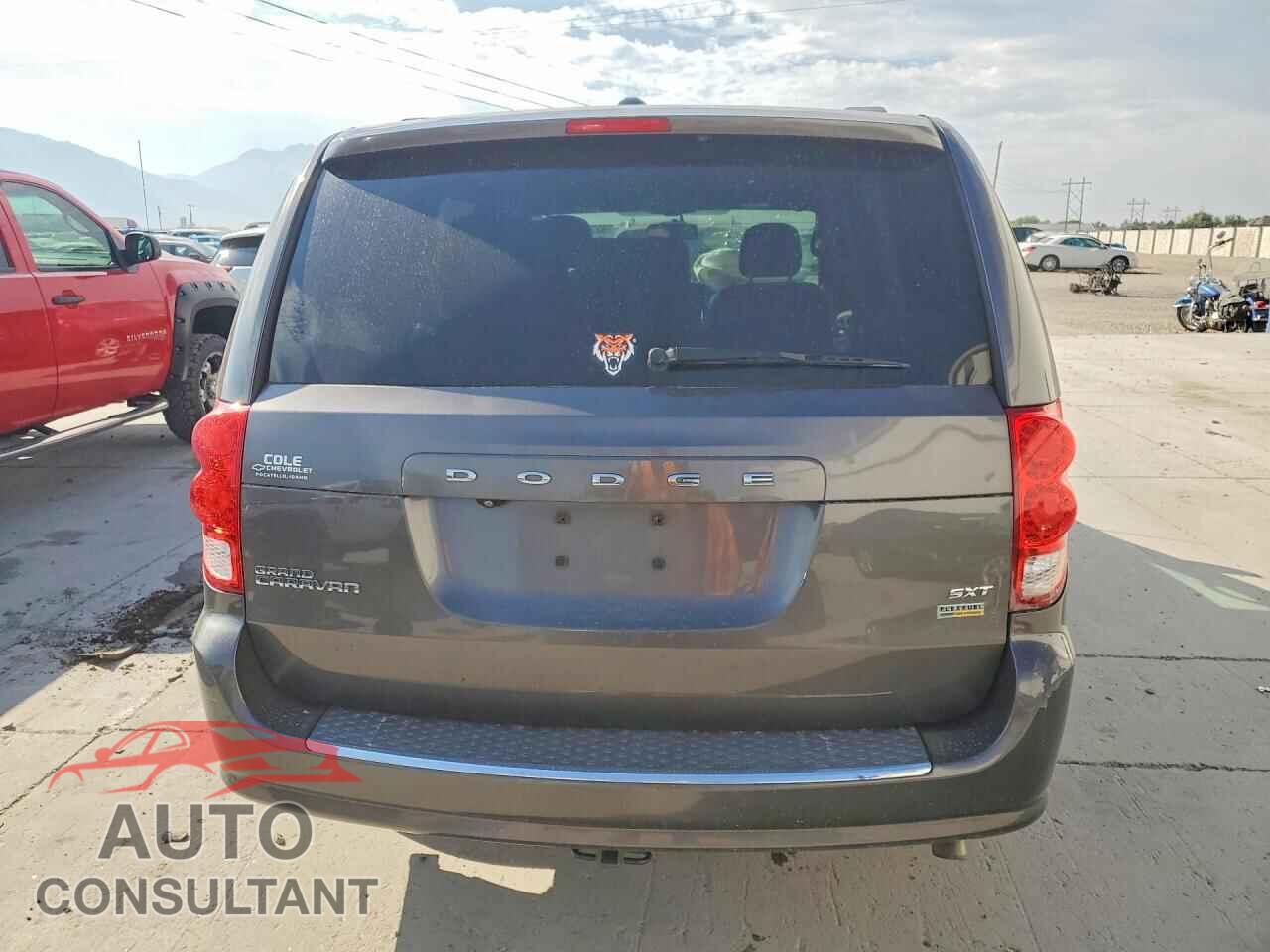 DODGE CARAVAN 2018 - 2C4RDGCG0JR210246