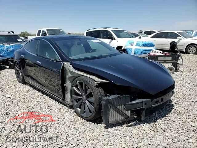 TESLA MODEL S 2017 - 5YJSA1E23HF203001