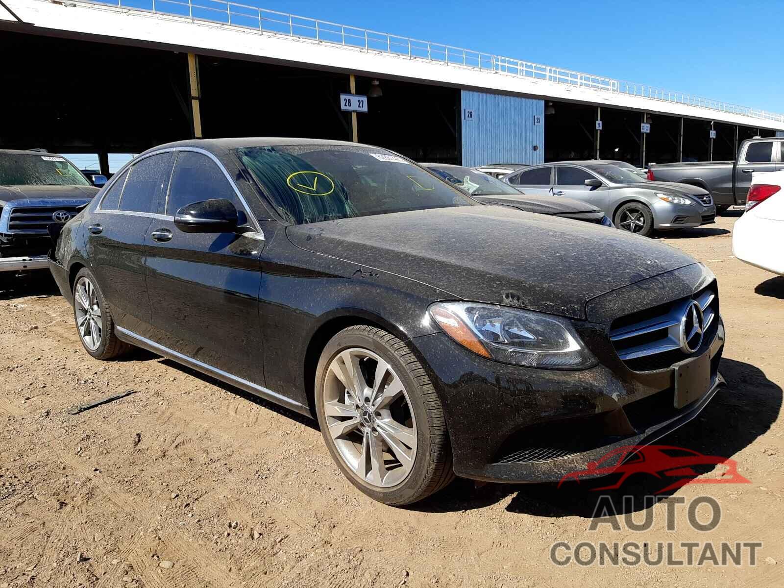 MERCEDES-BENZ C-CLASS 2018 - 55SWF4JB6JU237187