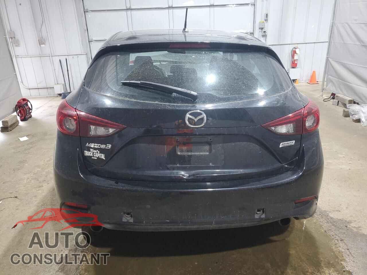 MAZDA 3 2017 - 3MZBN1K75HM134809