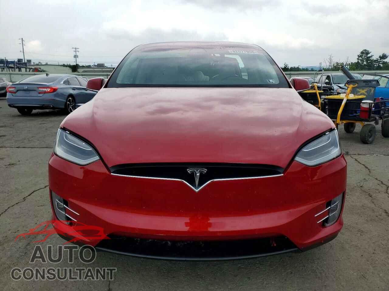 TESLA MODEL X 2017 - 5YJXCAE2XHF075078