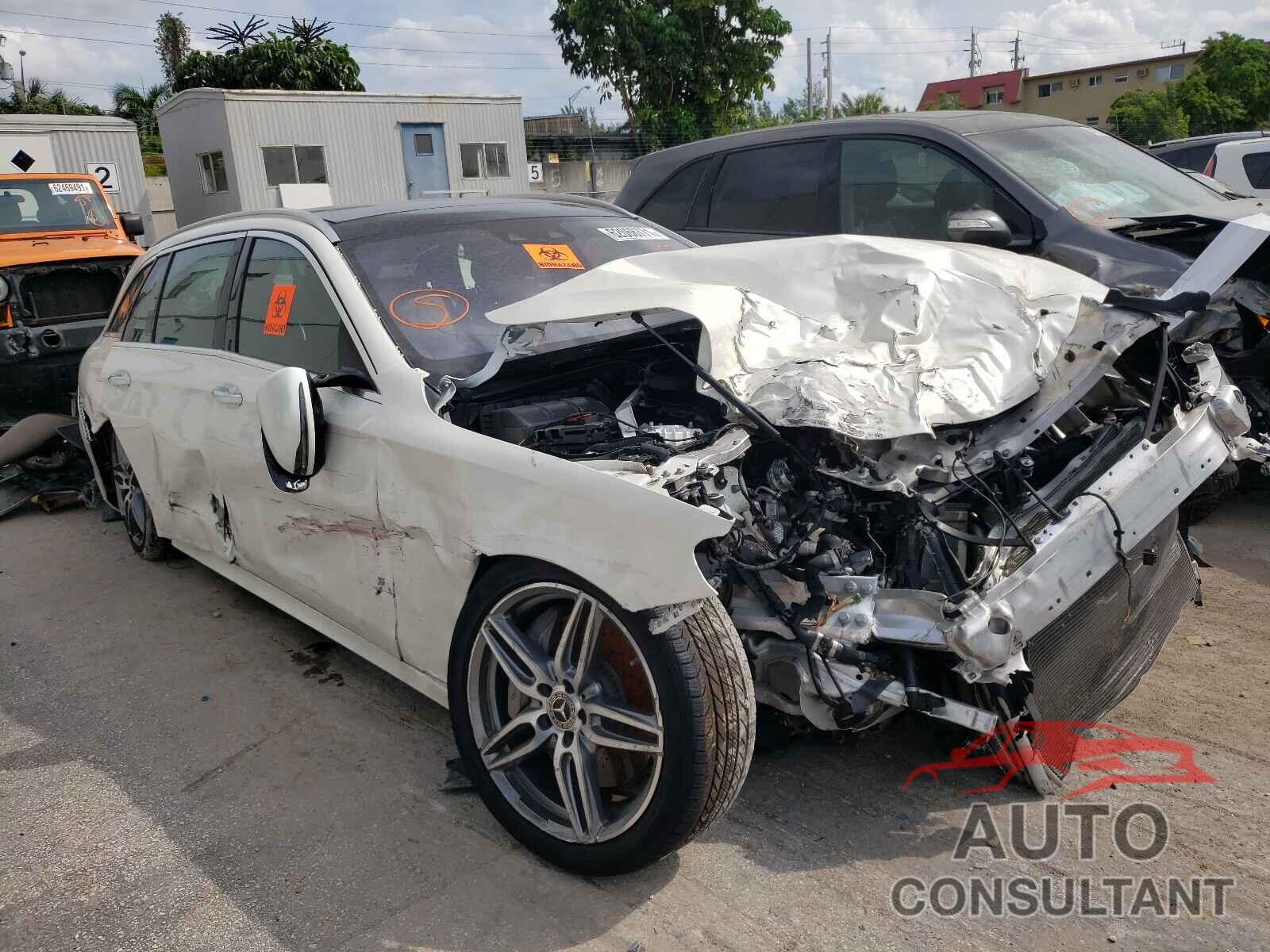MERCEDES-BENZ E-CLASS 2019 - WDDZH6JB2KA522313