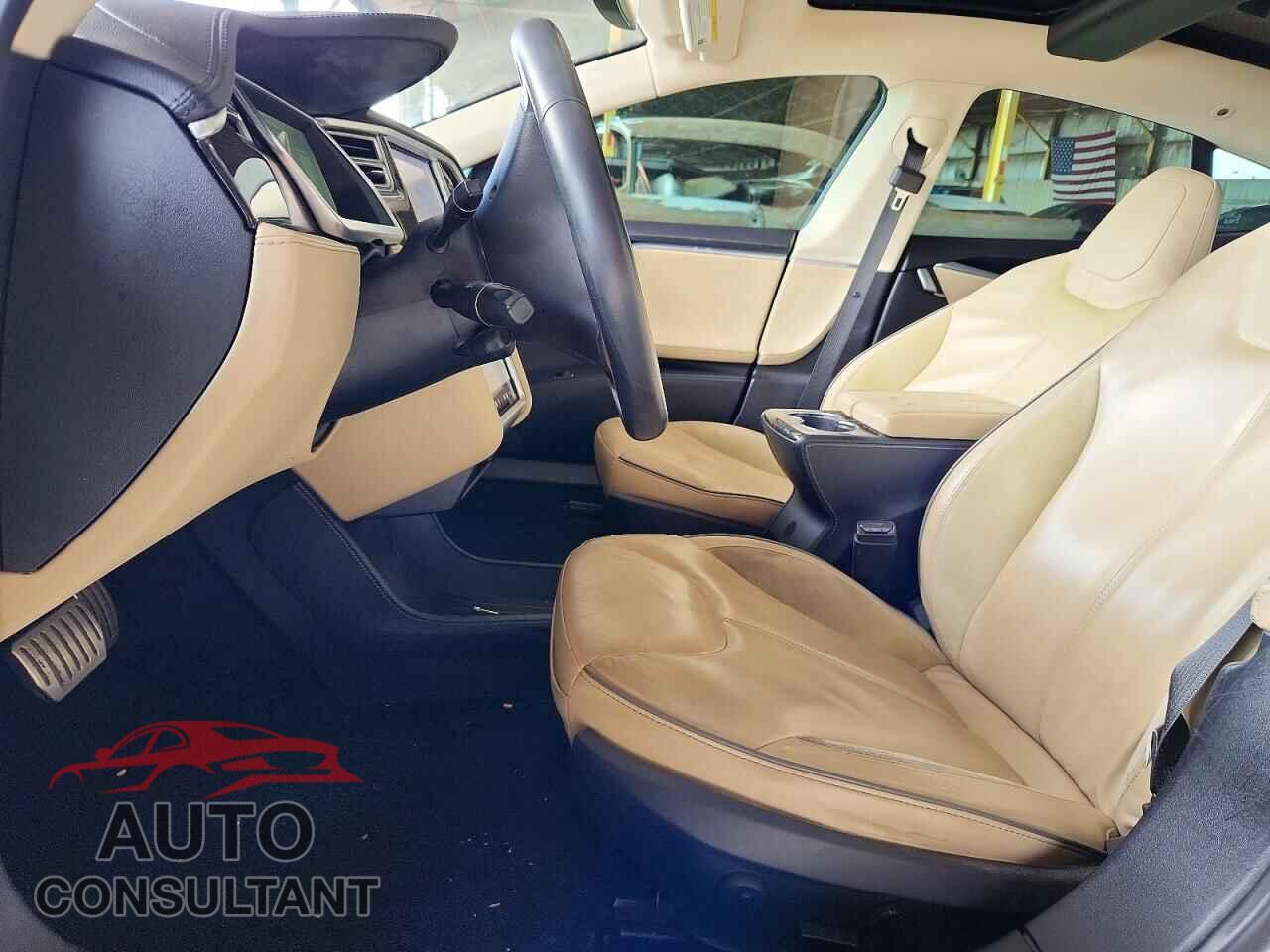 TESLA MODEL S 2014 - 5YJSA1H15EFP38376