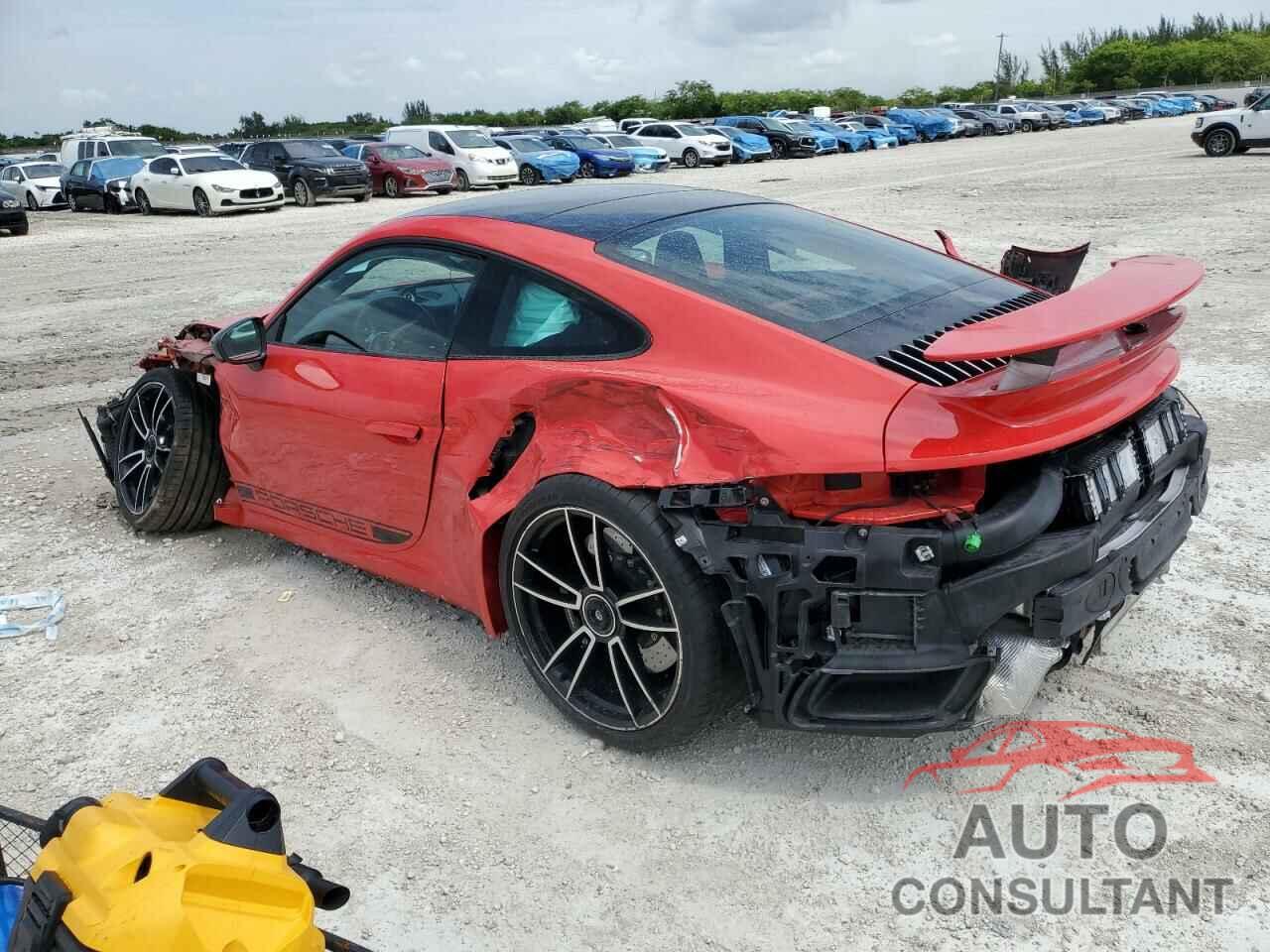 PORSCHE 911 2021 - WP0AD2A93MS258041