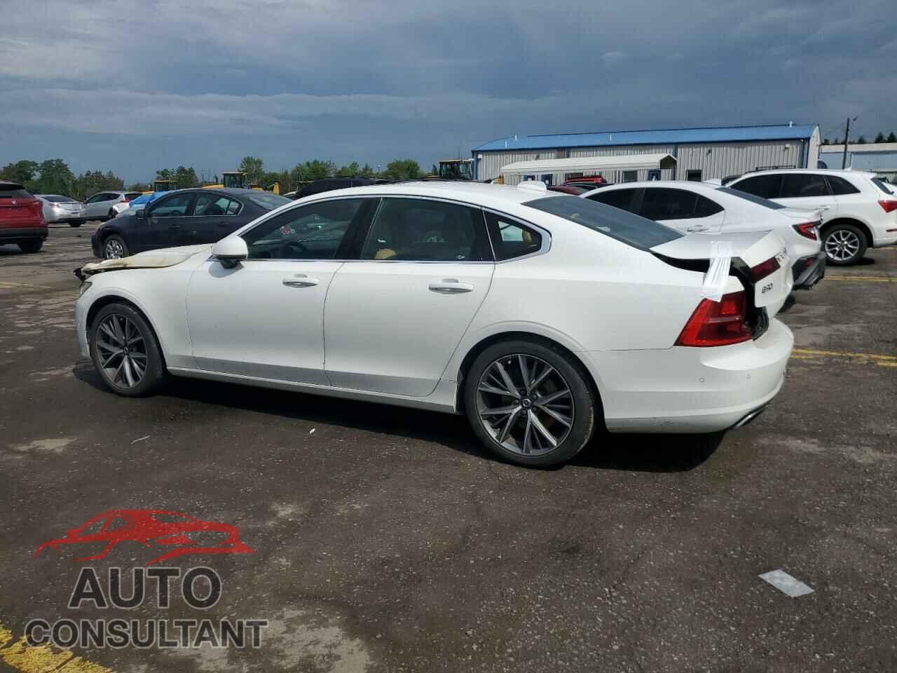 VOLVO S90 2017 - YV1A22MK0H1012185