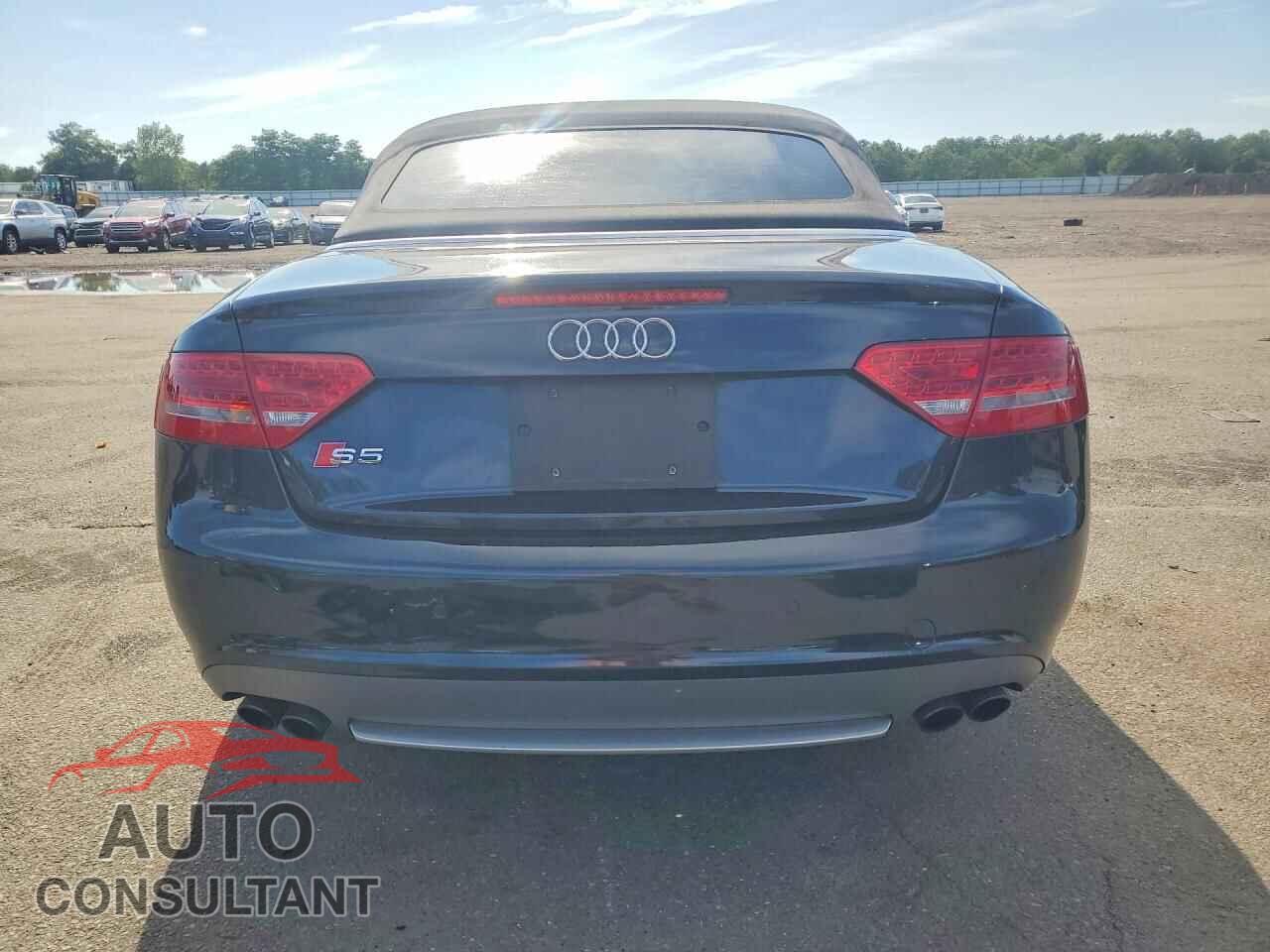 AUDI S5/RS5 2012 - WAUCGAFH1CN005627