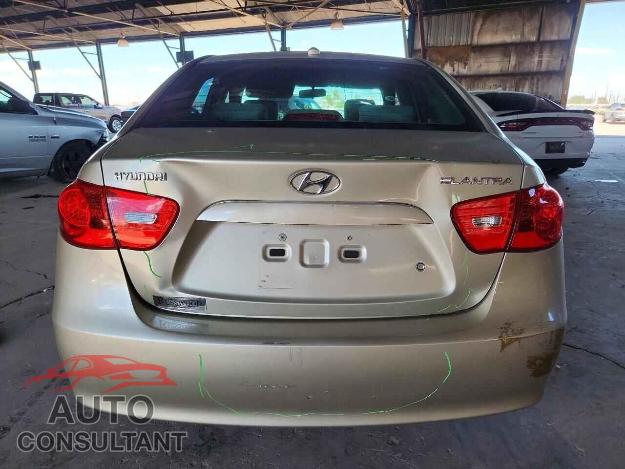 HYUNDAI ELANTRA 2009 - KMHDU46D89U628218
