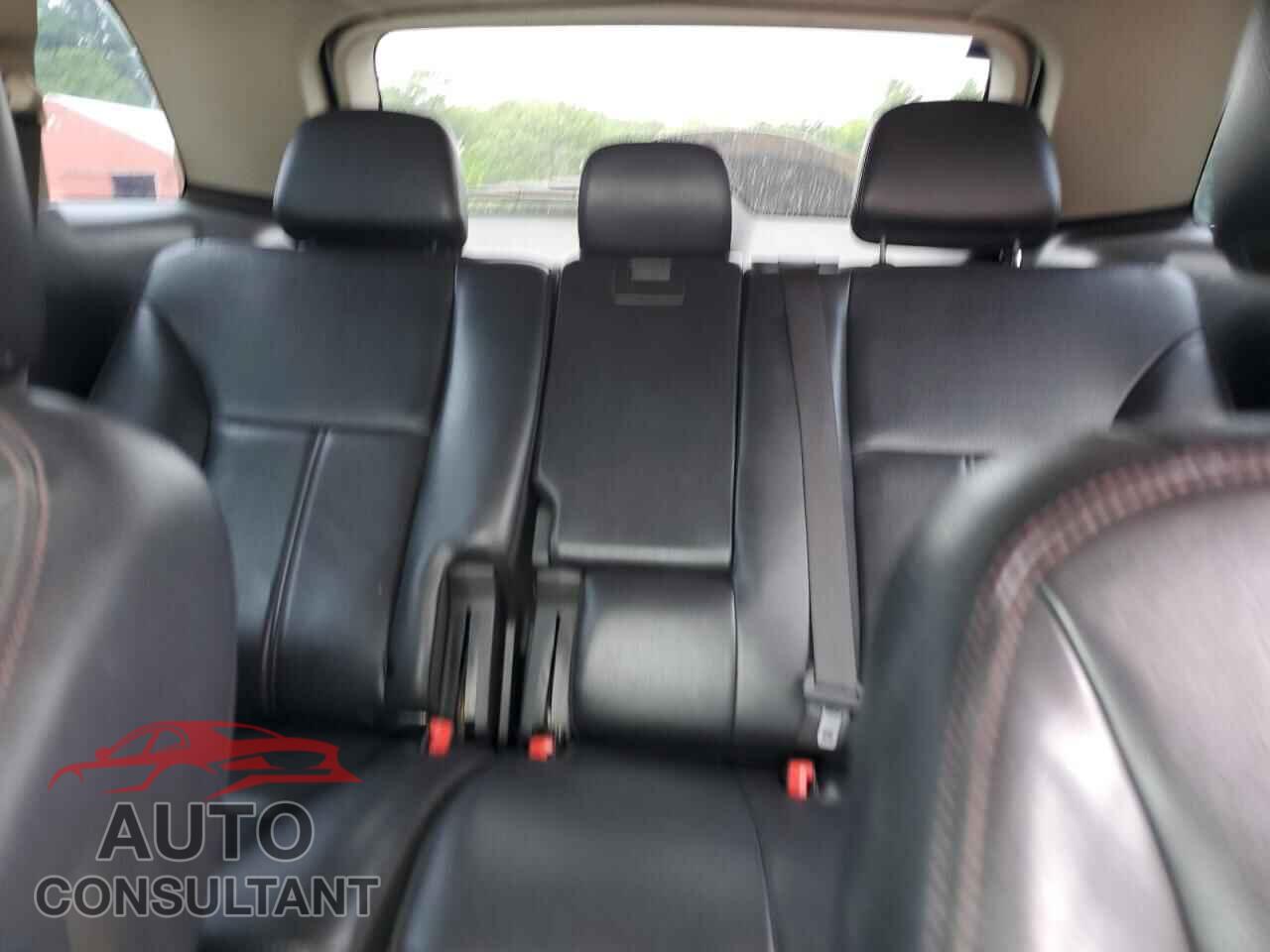 FORD EDGE 2011 - 2FMDK4JC8BBA82763