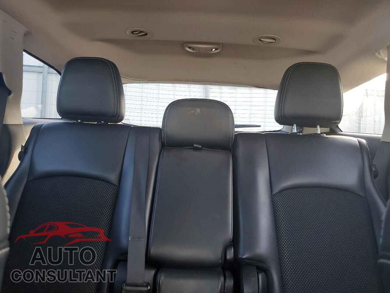 DODGE JOURNEY 2017 - 3C4PDCGB1HT501327