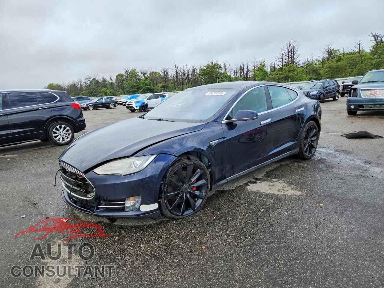 TESLA MODEL S 2014 - 5YJSA1H21EFP62912