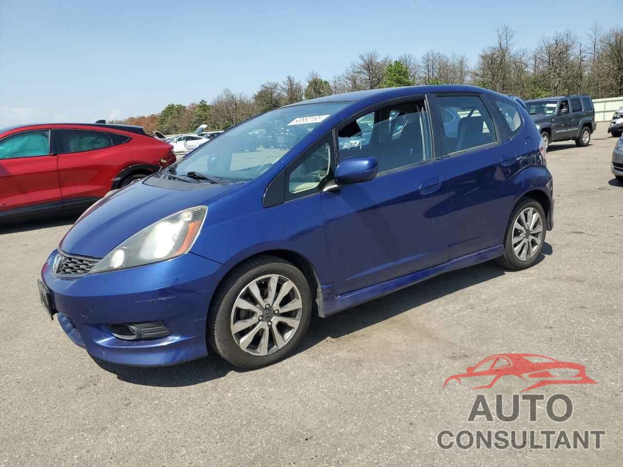 HONDA FIT 2013 - JHMGE8H57DC070483
