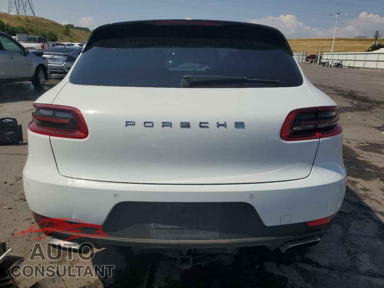 PORSCHE MACAN 2017 - WP1AA2A58HLB83955