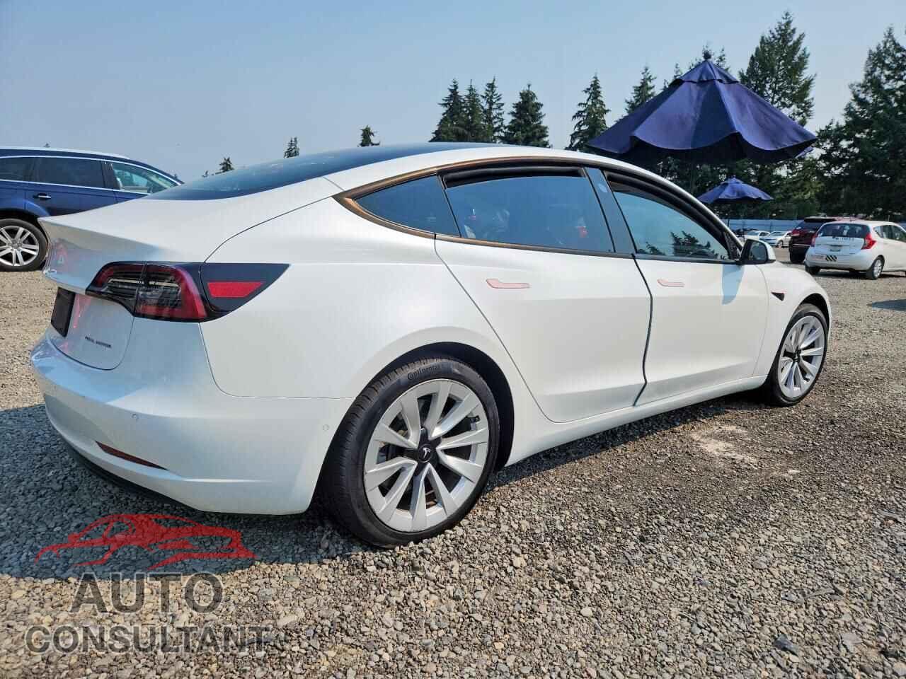 TESLA MODEL 3 2021 - 5YJ3E1EB2MF960751