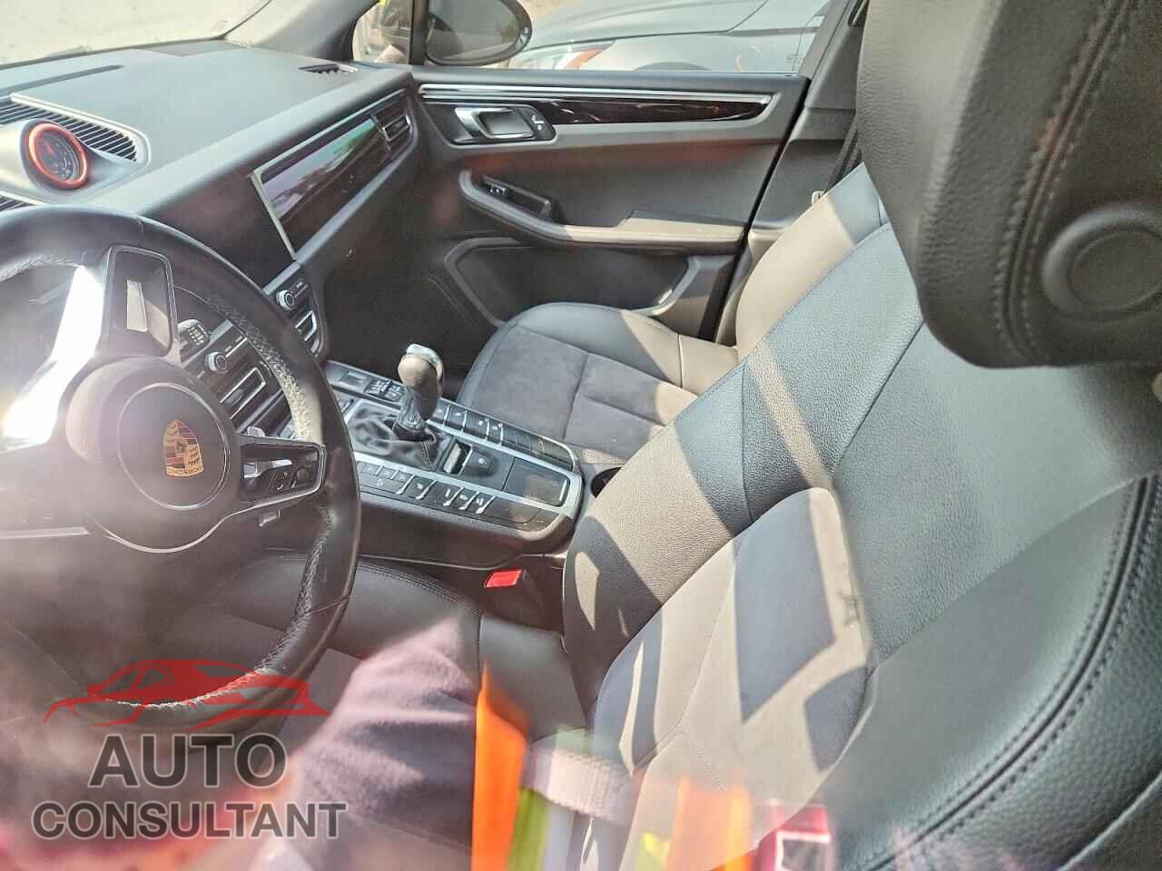 PORSCHE MACAN 2020 - WP1AA2A52LLB01498
