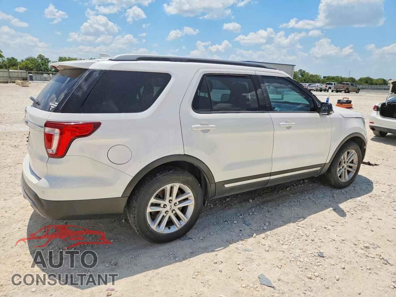 FORD EXPLORER 2017 - 1FM5K7D89HGB70039