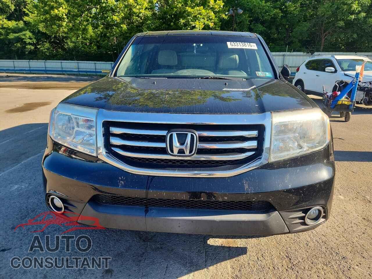 HONDA PILOT 2013 - 5FNYF4H49DB076954