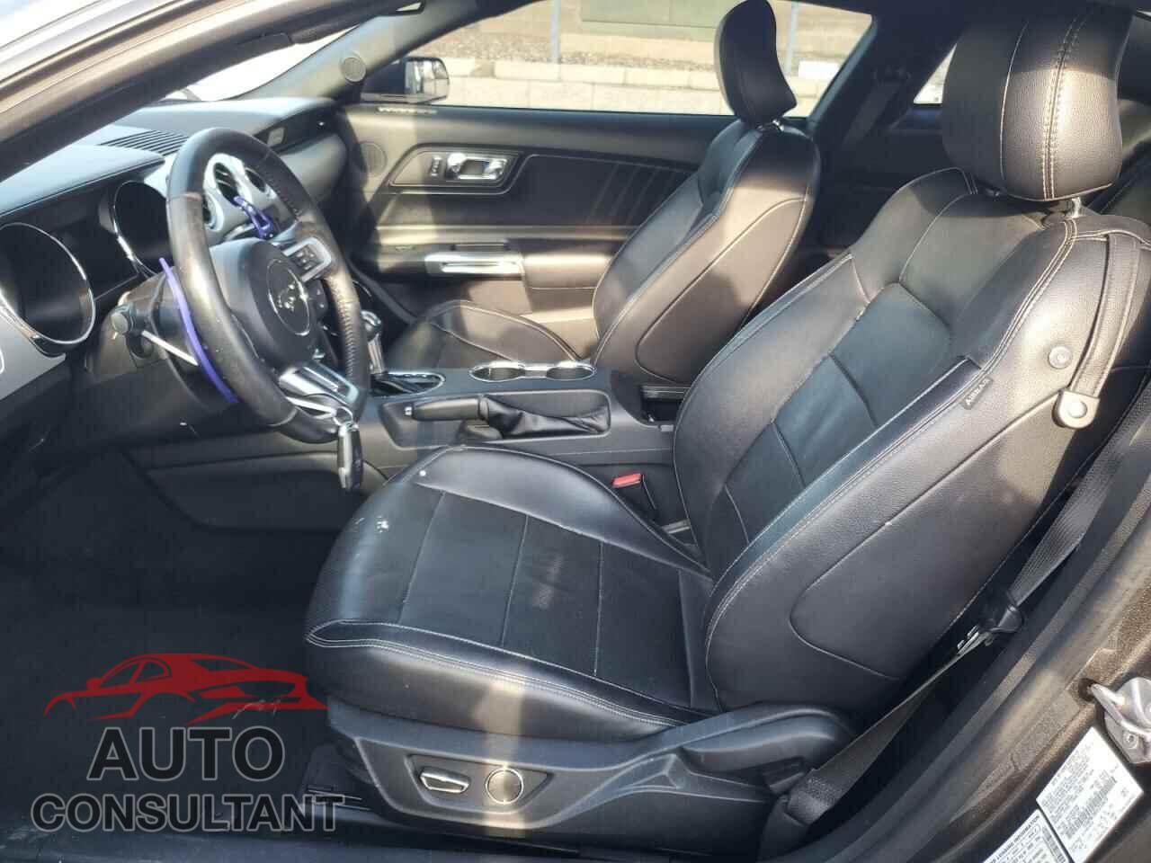FORD MUSTANG 2017 - 1FA6P8CF8H5210659