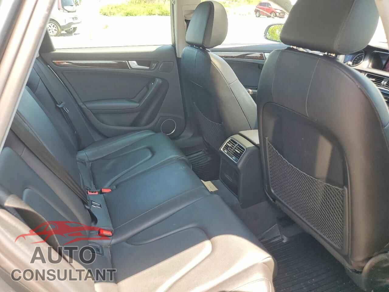 AUDI A4 2013 - WAUKFAFL5DN037713