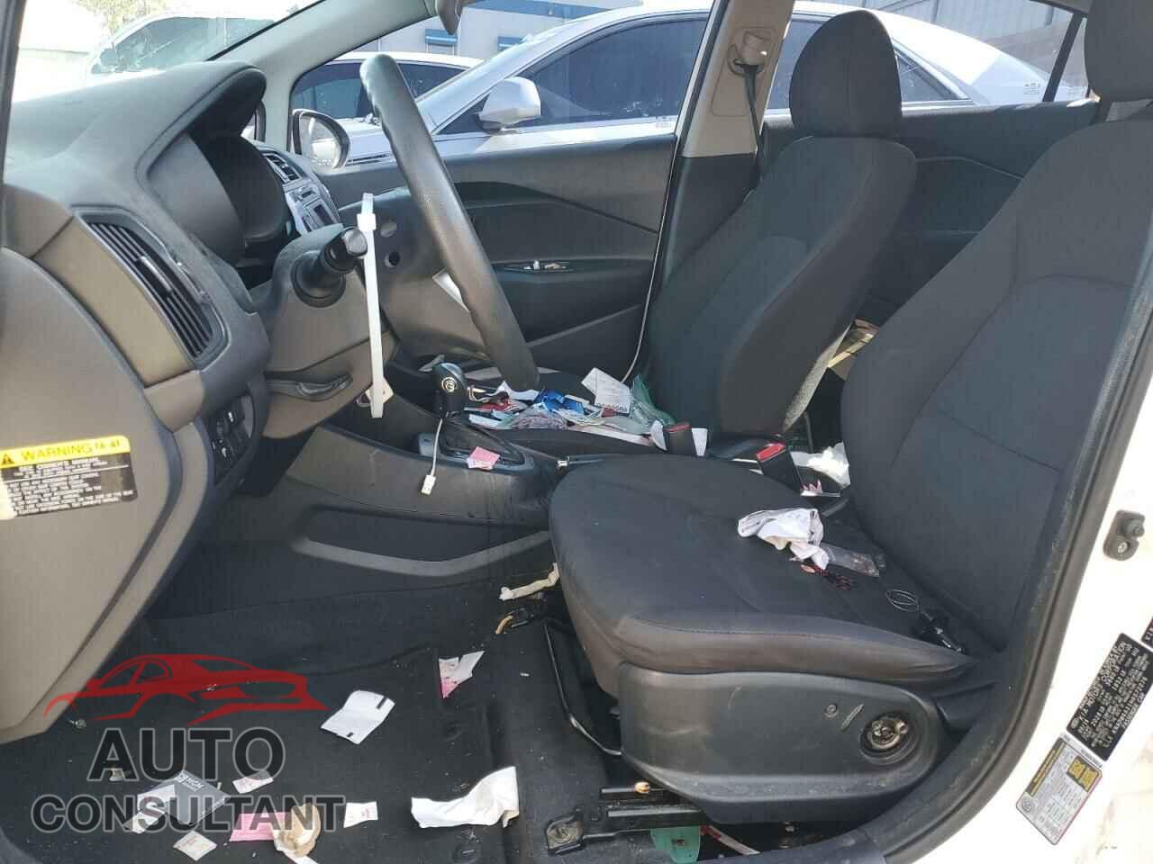KIA RIO 2017 - KNADM4A31H6072076