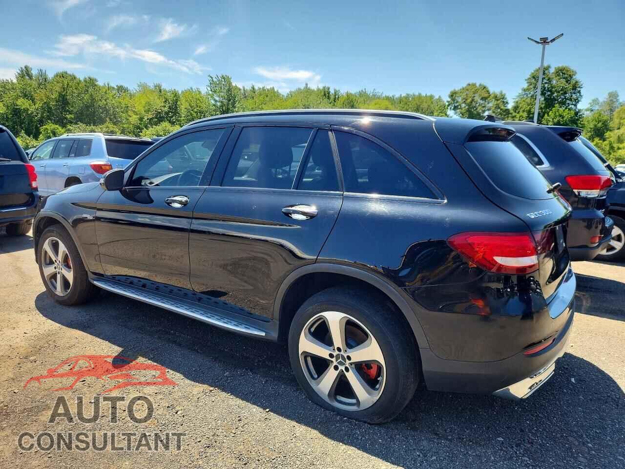 MERCEDES-BENZ GLC-CLASS 2016 - WDC0G4KB2GF068111
