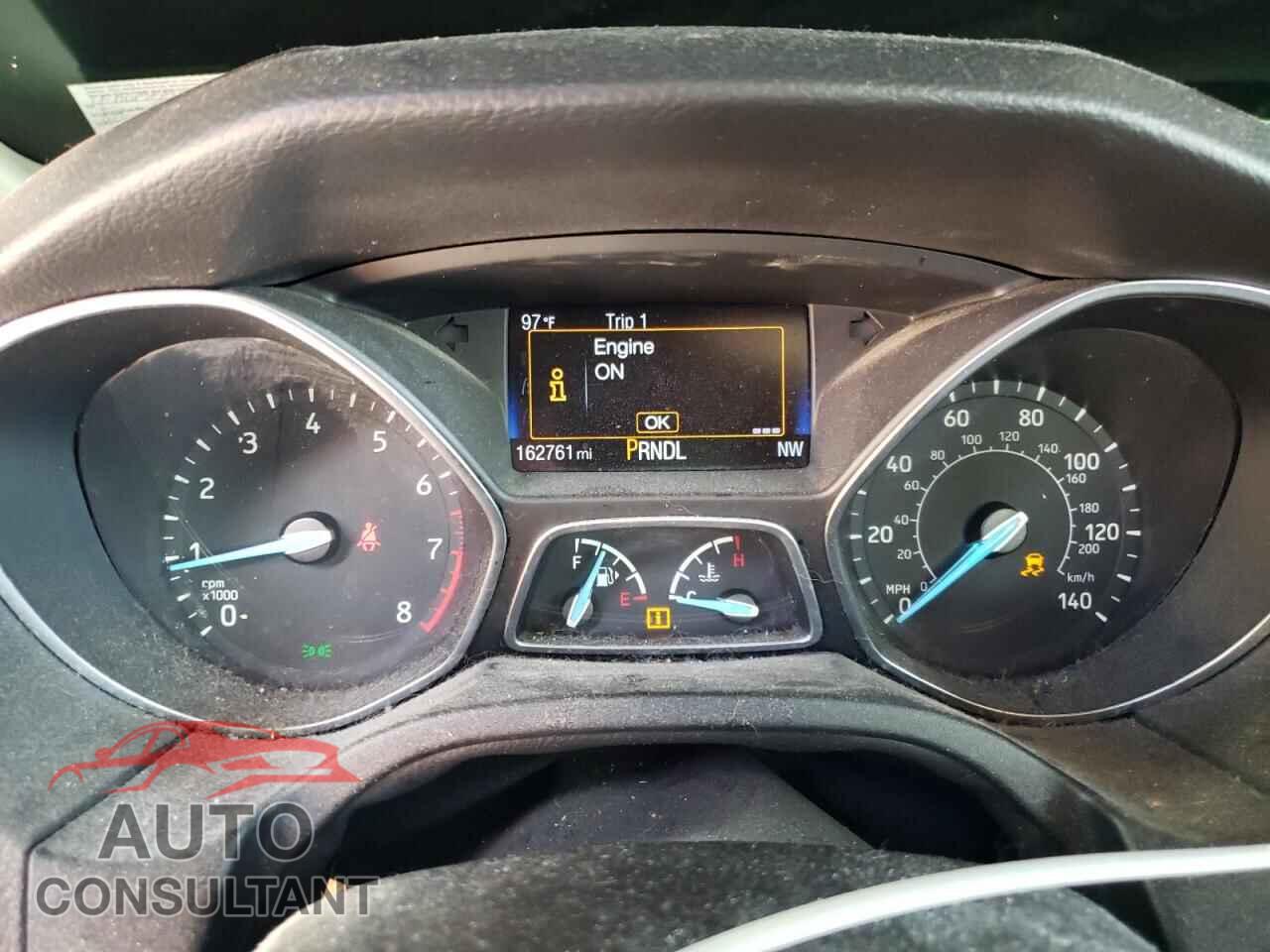 FORD FOCUS 2015 - 1FADP3F24FL340093