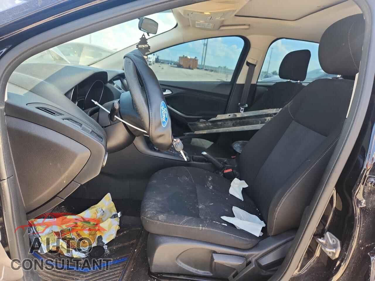 FORD FOCUS 2017 - 1FADP3H28HL257671