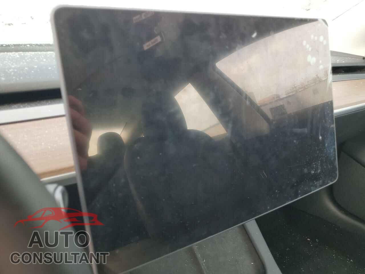 TESLA MODEL 3 2023 - 5YJ3E1EA9PF548855
