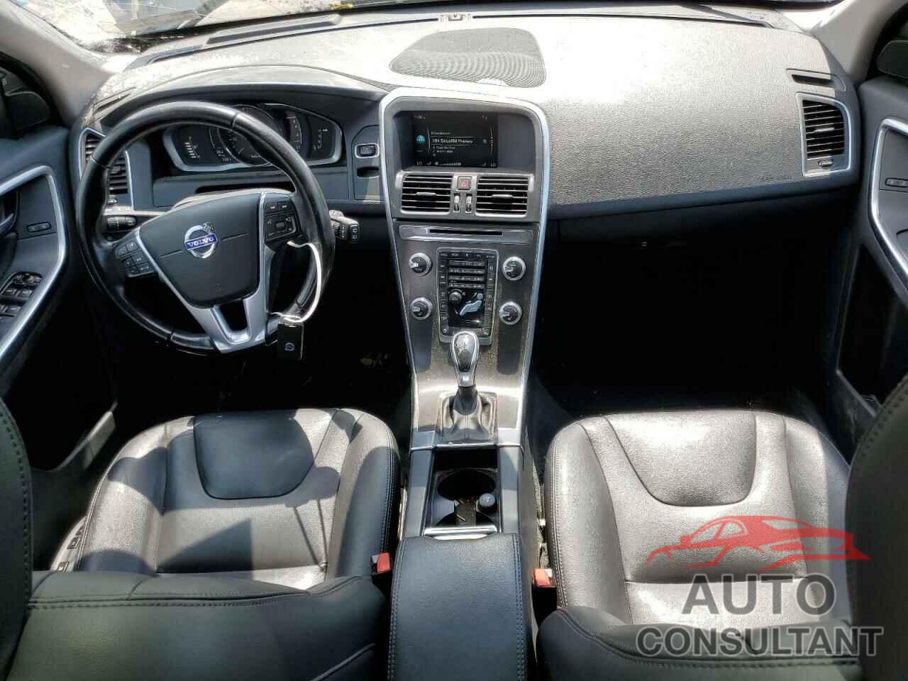 VOLVO XC60 2016 - YV4612RM4G2869009