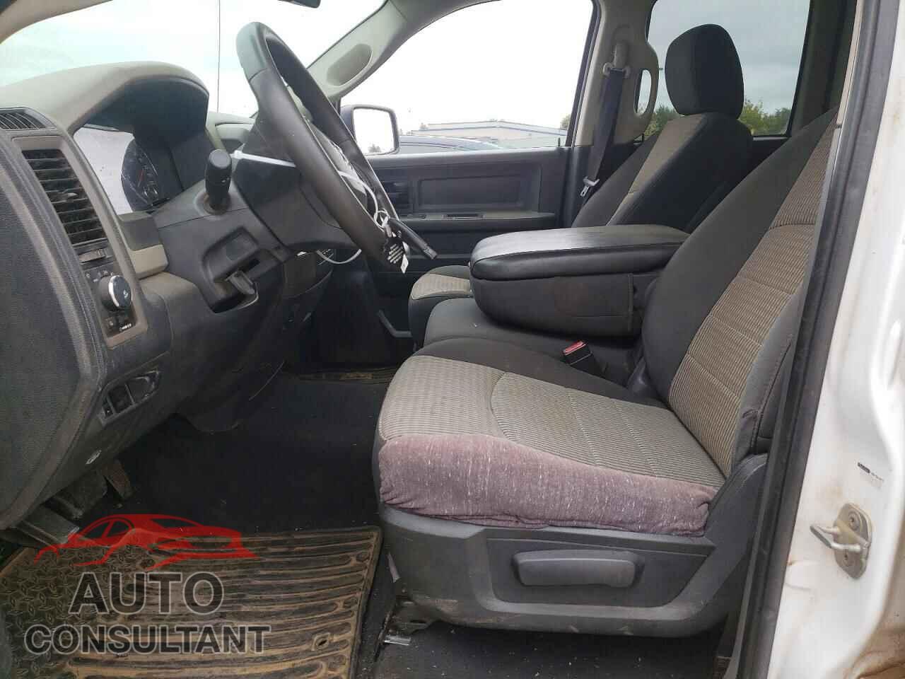 DODGE RAM 1500 2012 - 1C6RD7FT2CS261670