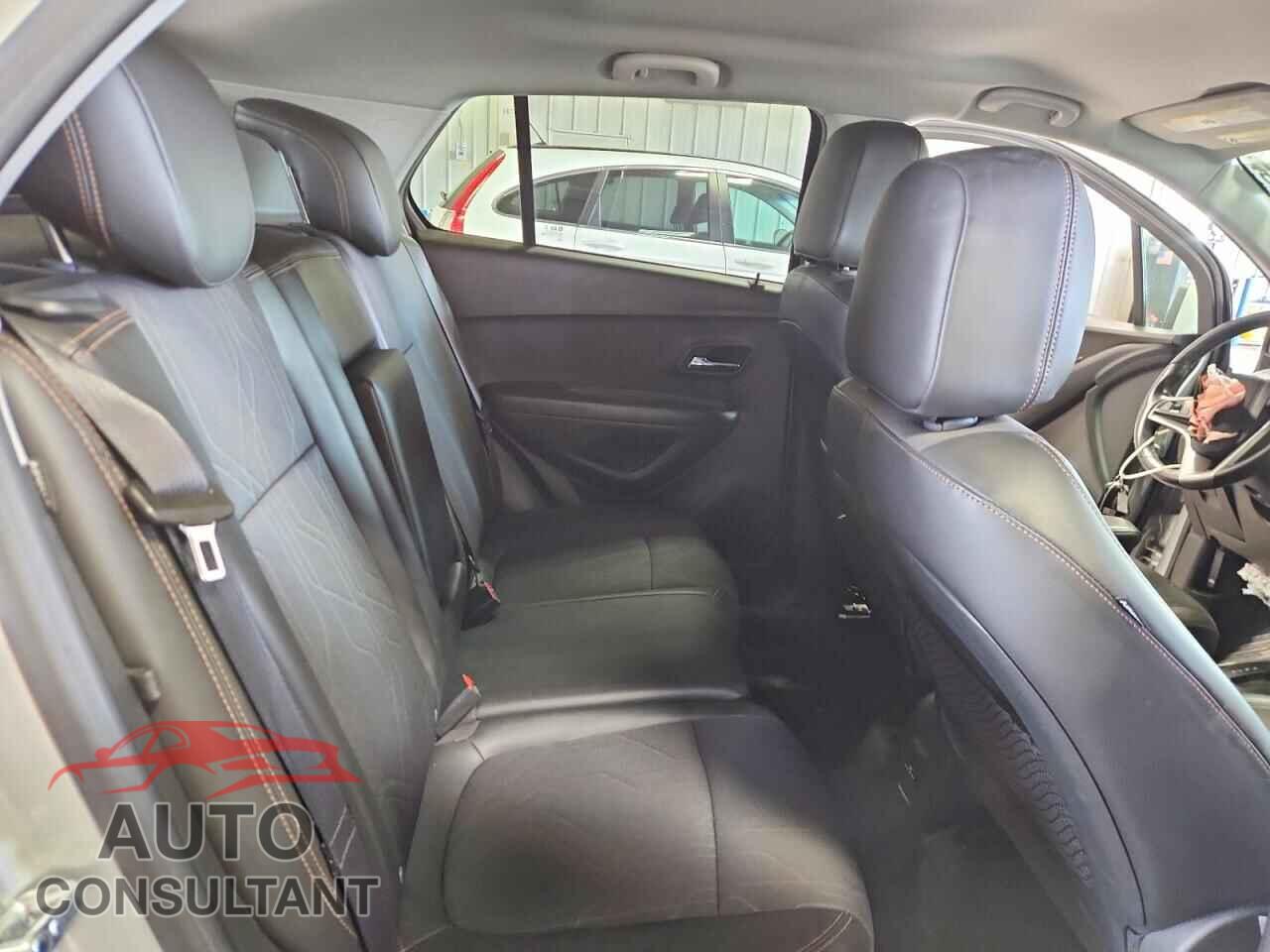 CHEVROLET TRAX 2020 - KL7CJLSB3LB034059