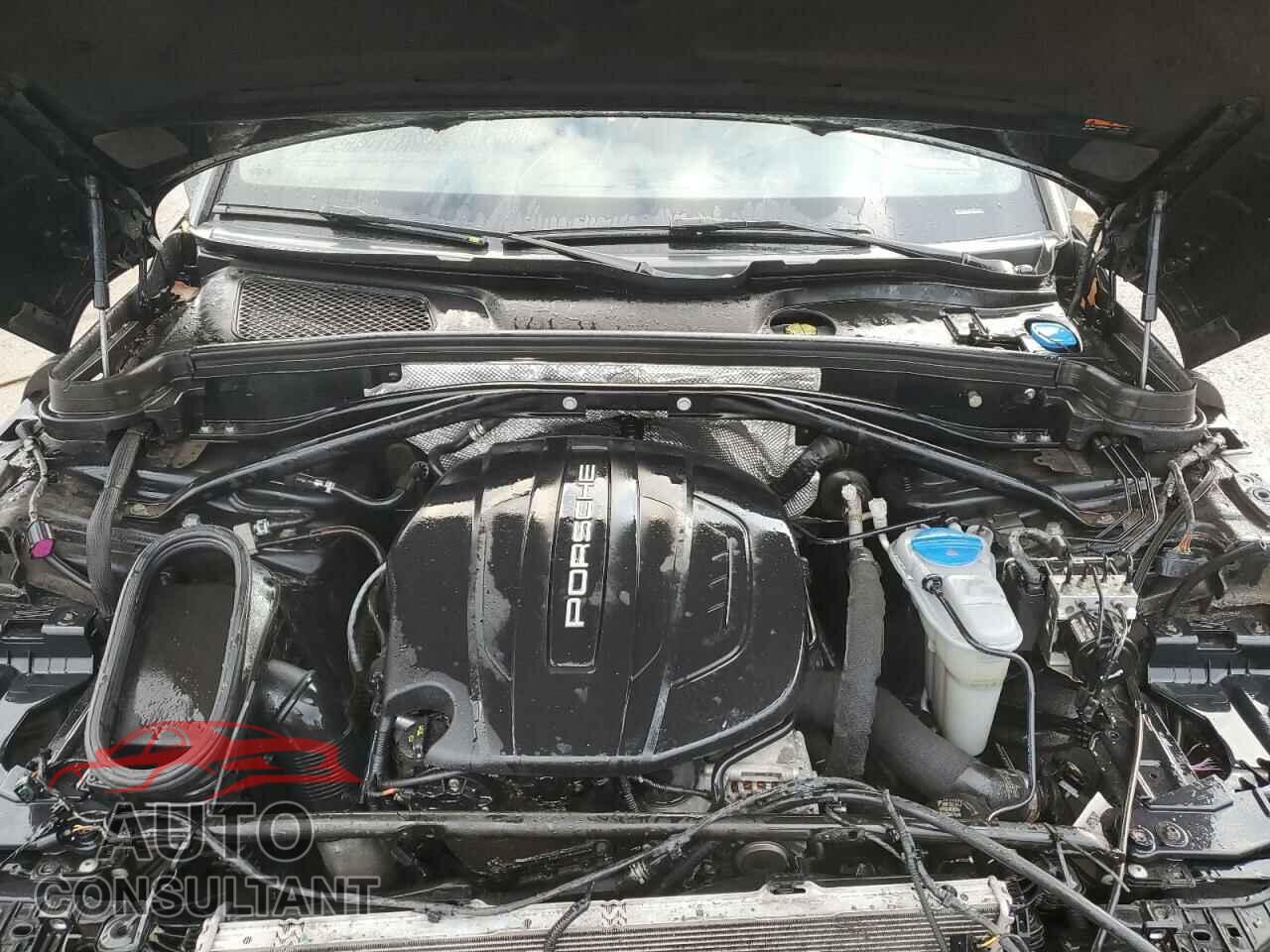 PORSCHE MACAN 2017 - WP1AA2A55HLB01700