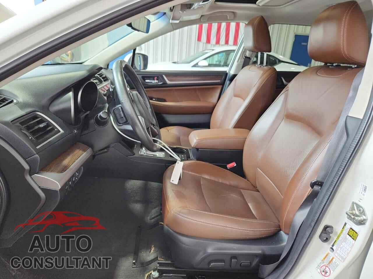 SUBARU OUTBACK 2017 - 4S4BSETC9H3301426
