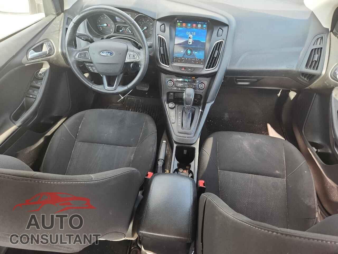 FORD FOCUS 2017 - 1FADP3FE7HL201265