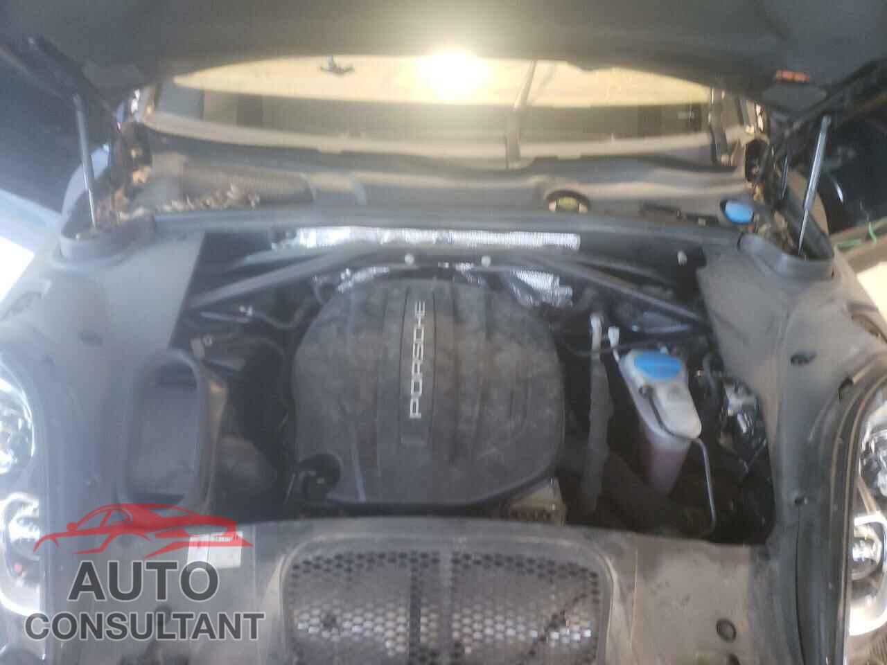 PORSCHE MACAN 2017 - WP1AA2A57HLB08647