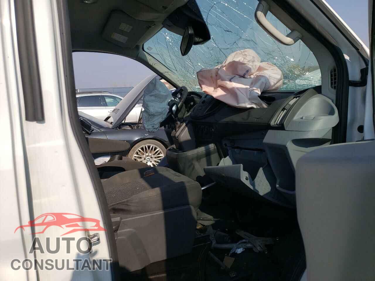 FORD TRANSIT CO 2018 - 1FTYR1YM5JKA88460
