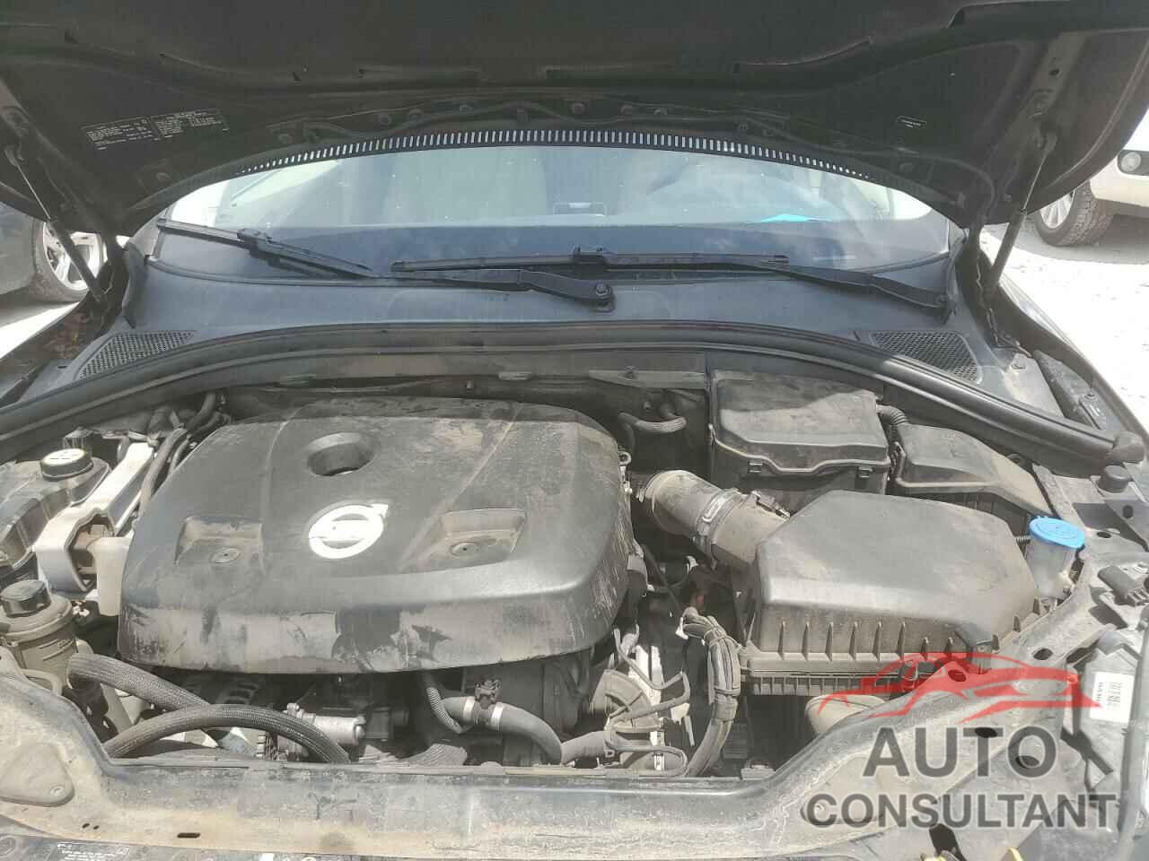 VOLVO XC60 2015 - YV440MDD8F2601818