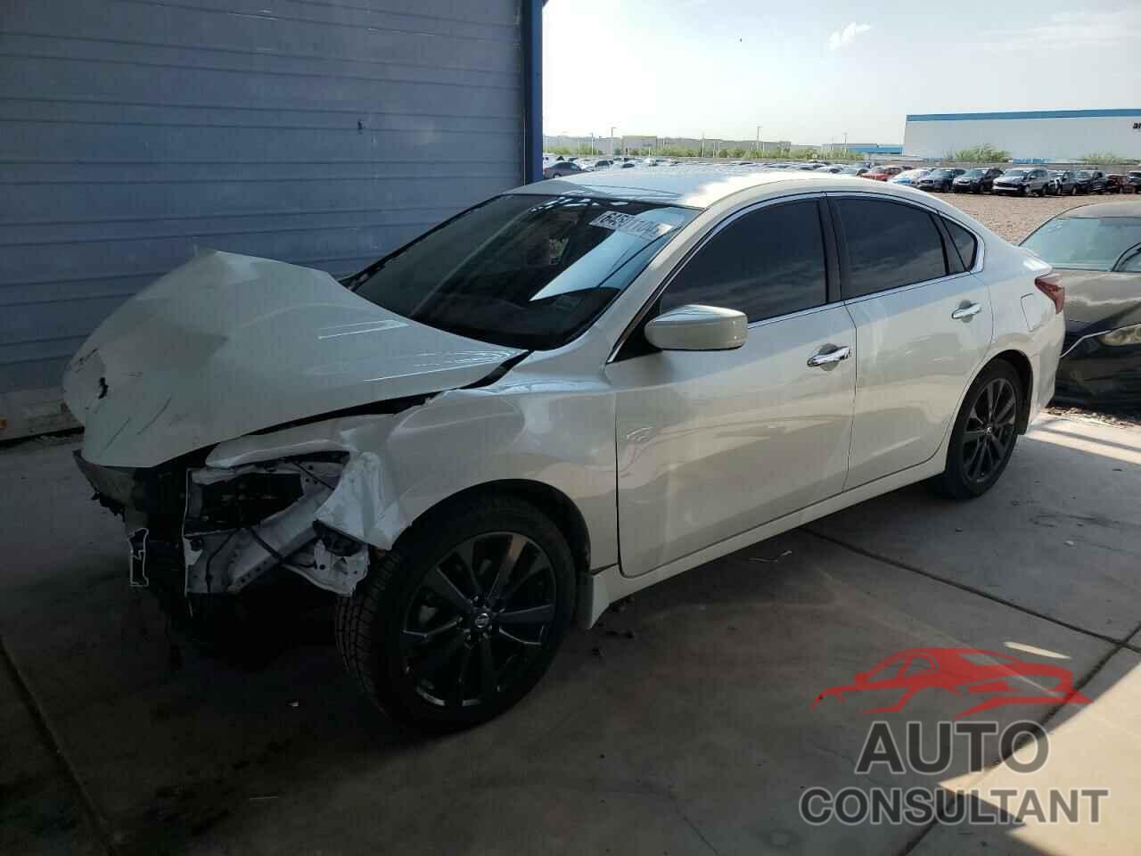 NISSAN ALTIMA 2018 - 1N4AL3AP8JC161257