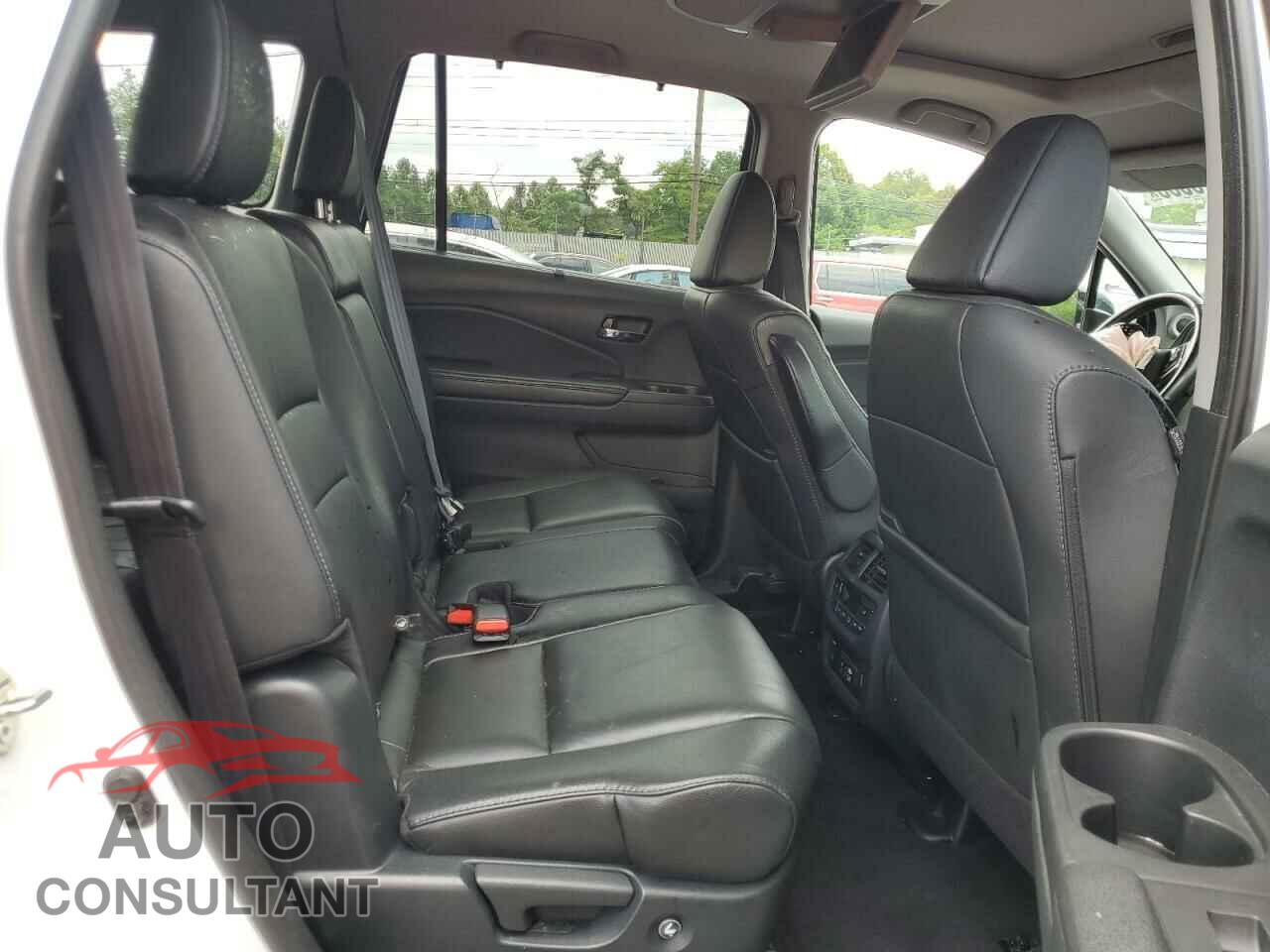 HONDA PILOT 2020 - 5FNYF6H94LB007319