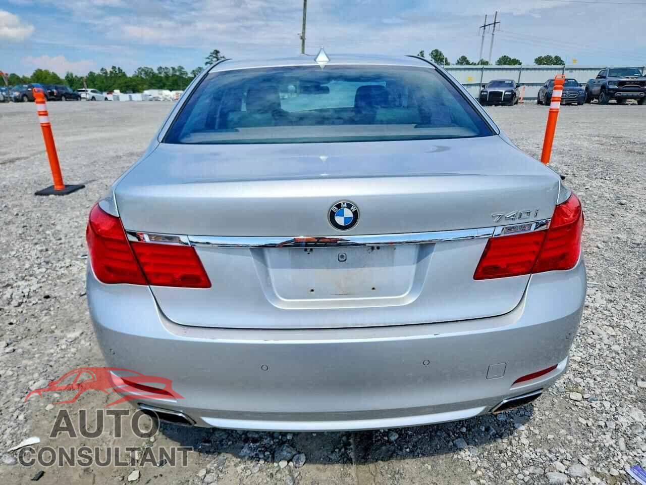 BMW 7 SERIES 2012 - WBAKA4C58CDS99428