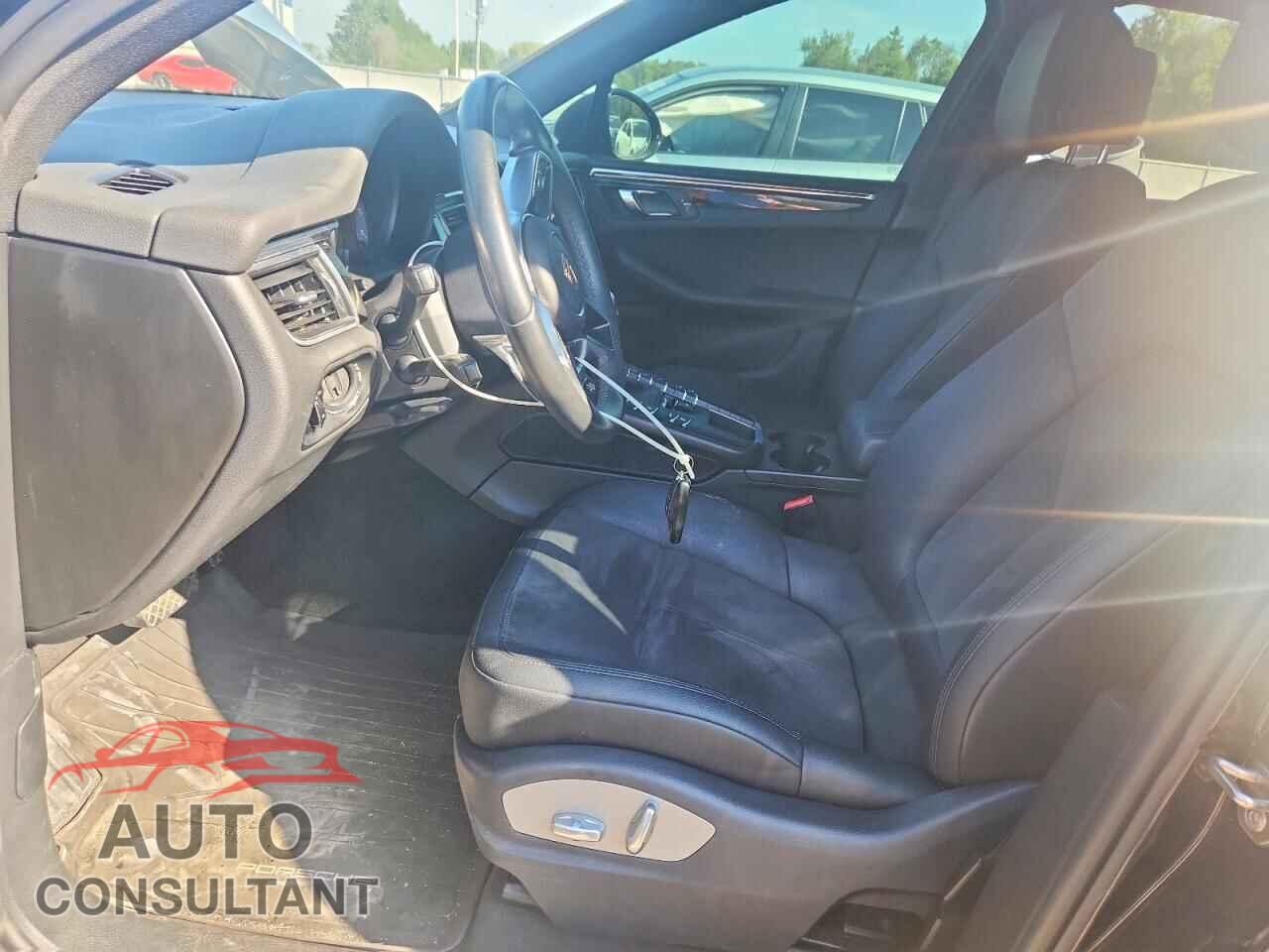 PORSCHE MACAN 2015 - WP1AB2A52FLB67776