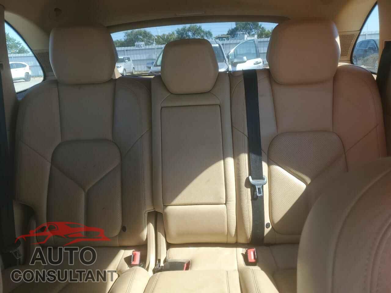 PORSCHE CAYENNE 2011 - WP1AB2A2XBLA53699